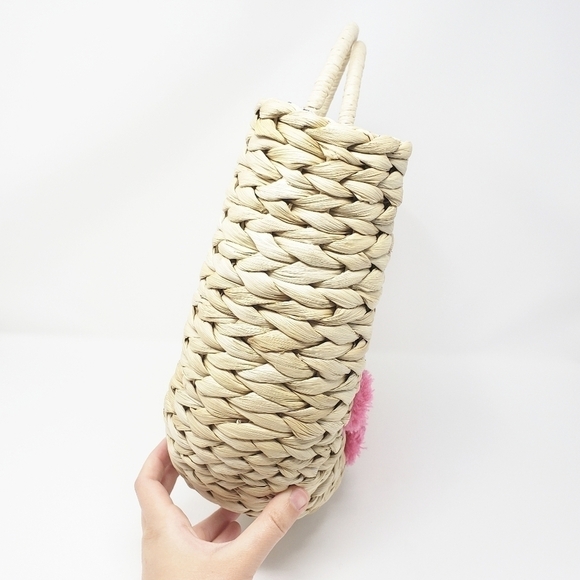 Summer rattan beach tote bag with pom pom barbiecore pink - Picture 4 of 7